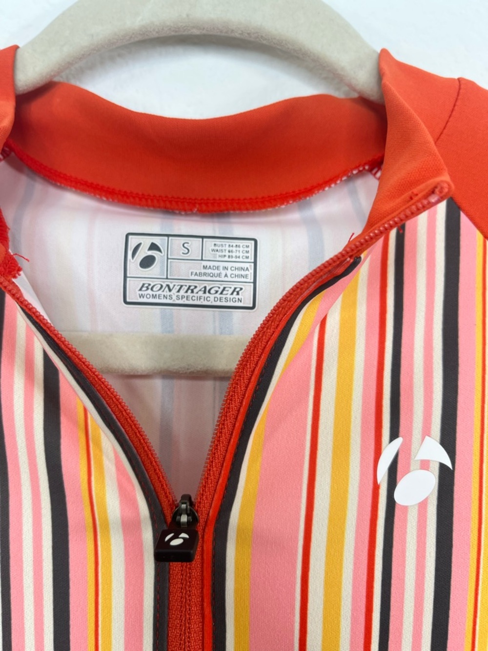 Bontrager Solstice WSD Short Sleeve Jersey size small - Picture 5 of 9